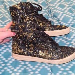 Sequin supras